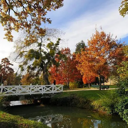 Du Chateau Pau